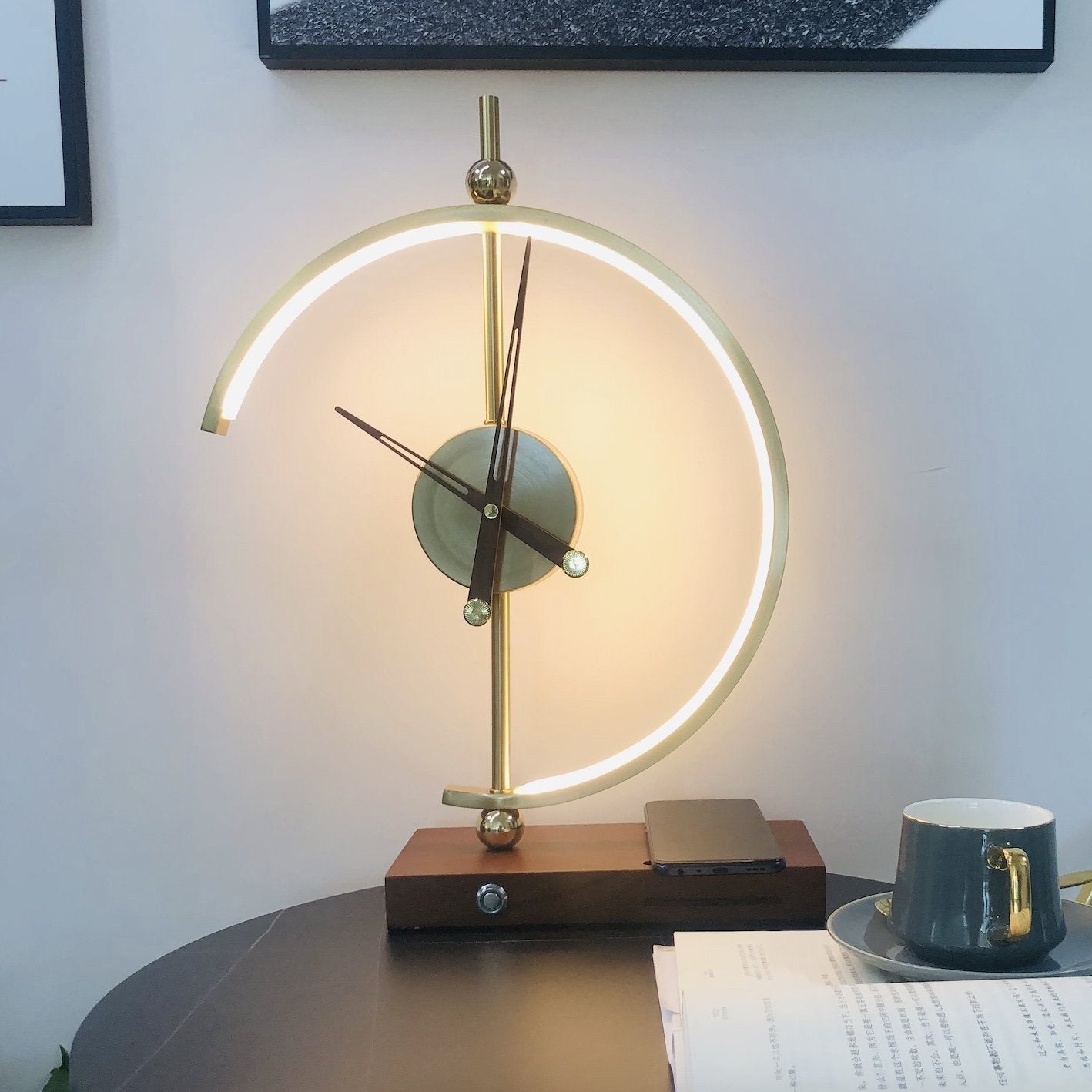 NagoyaLight | Luxury Lamp Clock and Charger