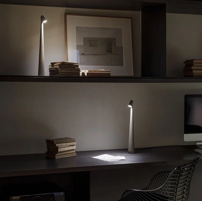 LuminaVista I Portable Table Lamp