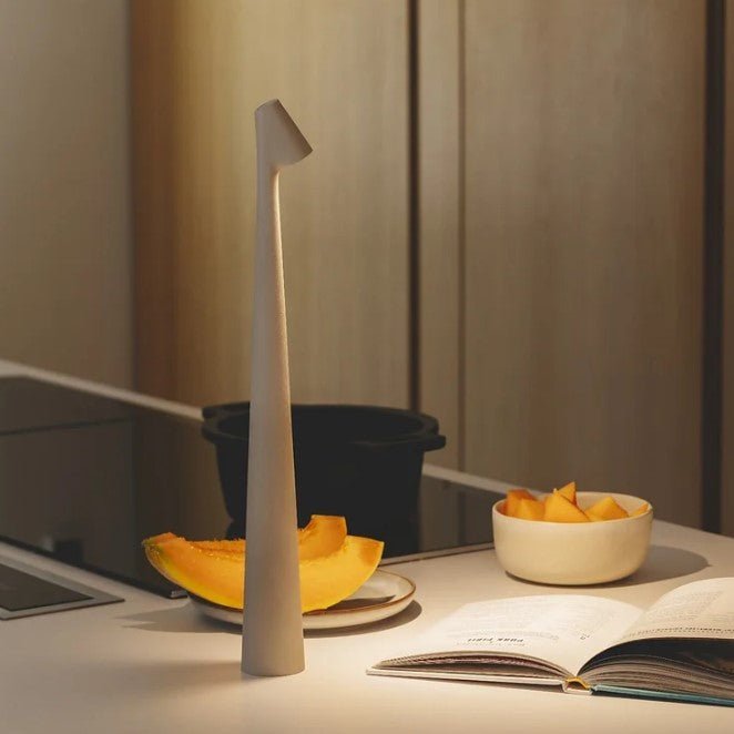 LuminaVista I Portable Table Lamp